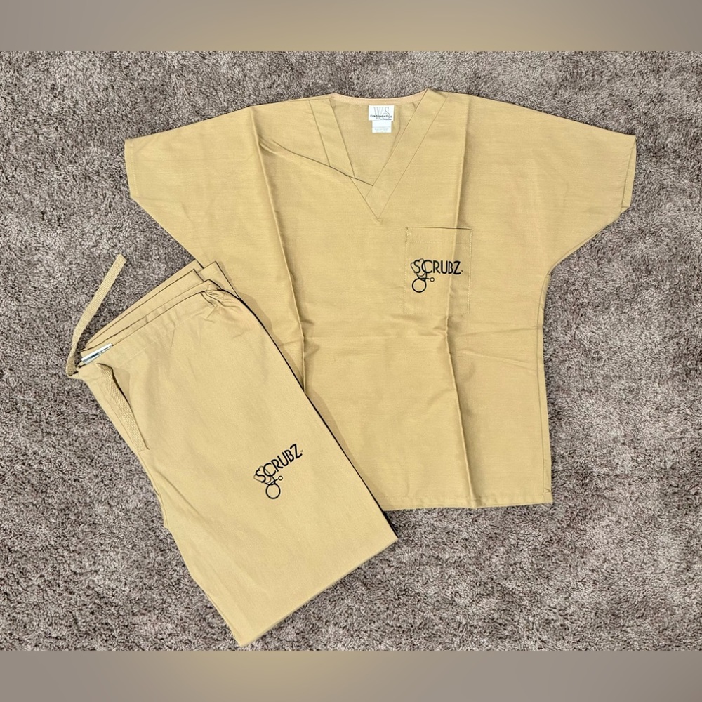 Scrubs Top and Bottom Set, Tan, Small